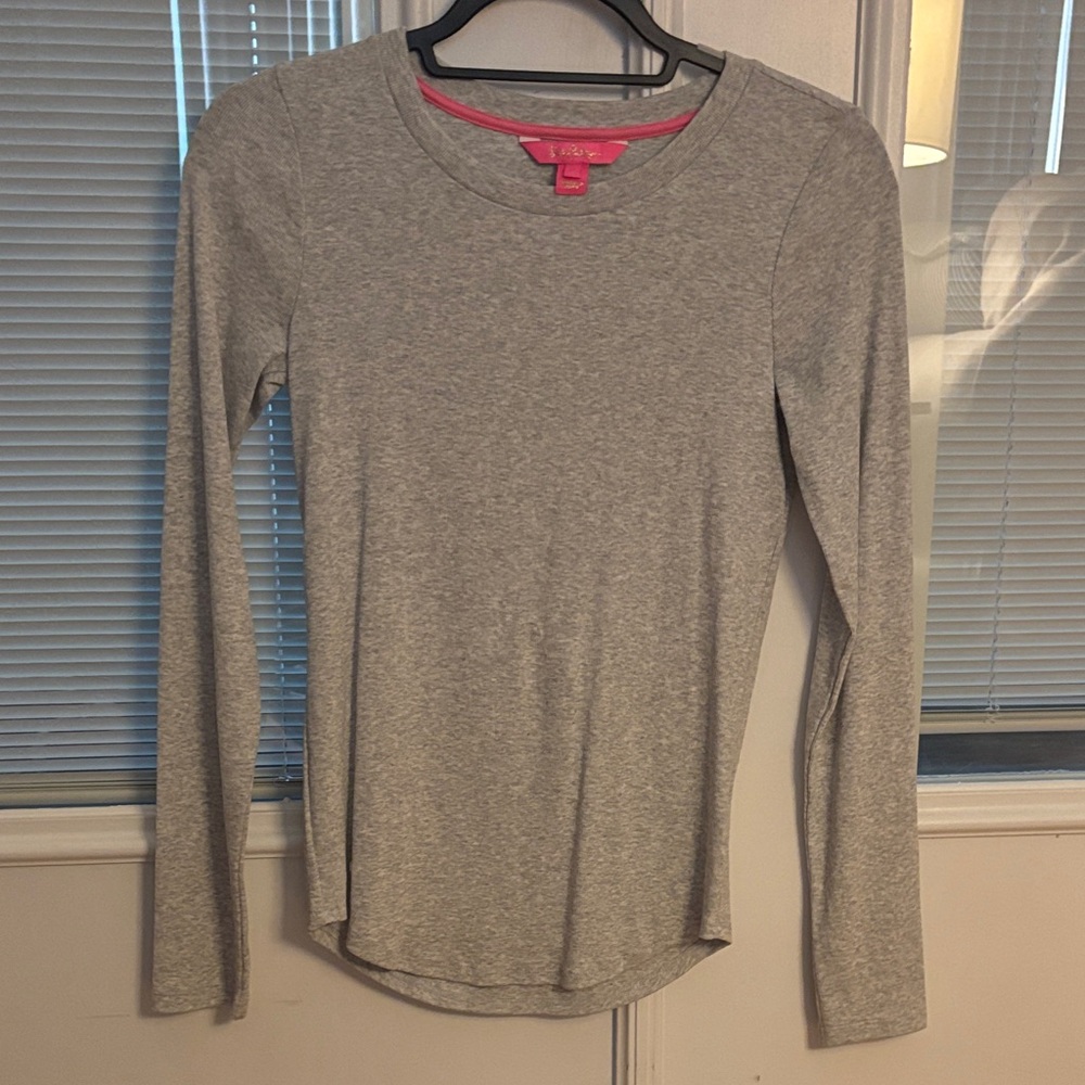 Lilly Pulitzer Gray Long Sleeve Top